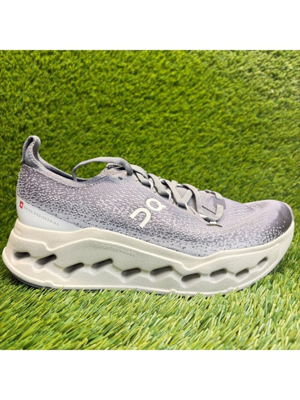 On Cloudsurfer Max Mens Size 7.5 Gray Athletic Running Walking Shoes Sneakers